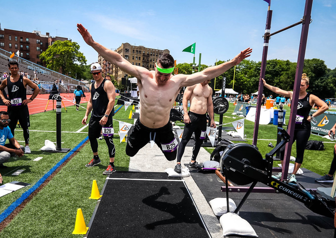 W680 stephen ricciardi broad jump