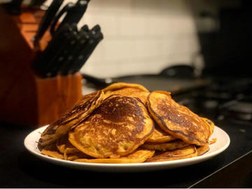 Thumb pumpkin protien pancakes