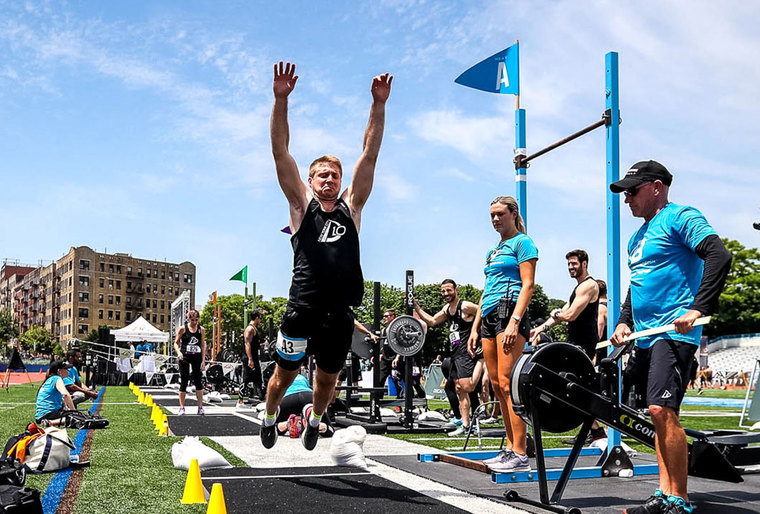 Thumb eddie walter broad jump