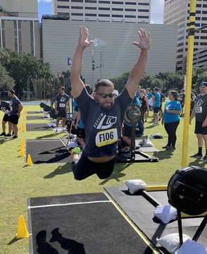 Thumb broad jump crop